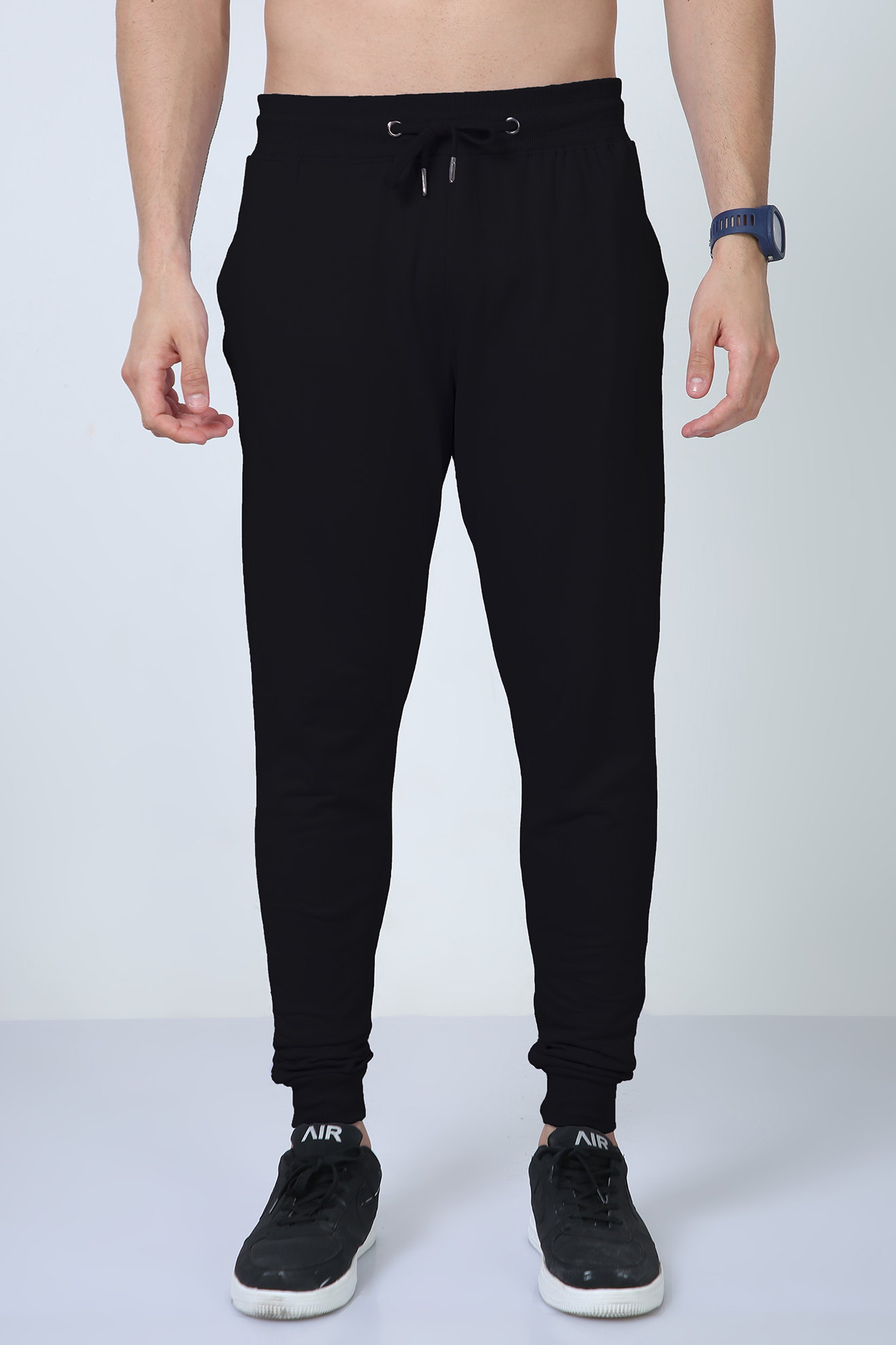 Plain Jogger - Black The Shophaul